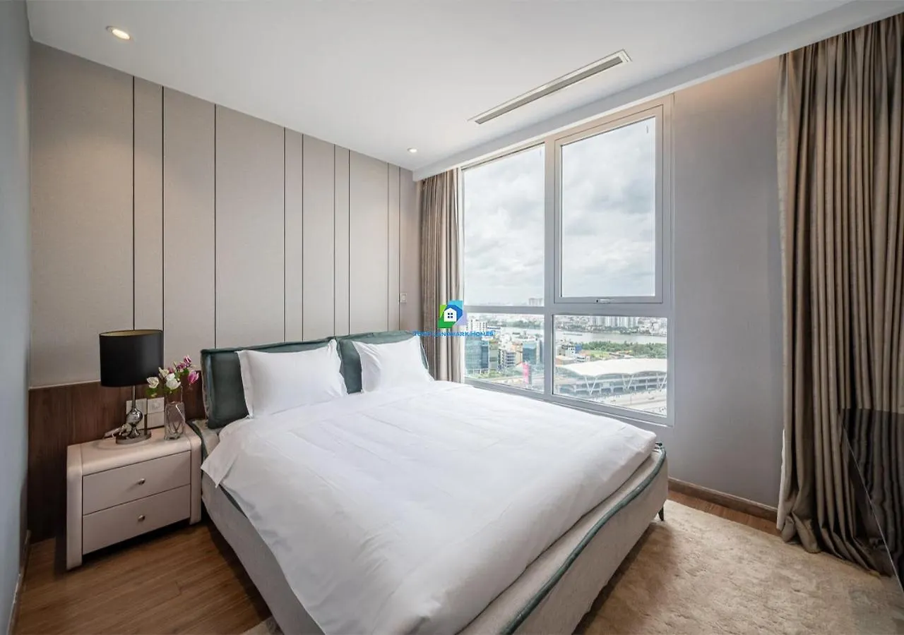 Service Luxury Apartment In Vinhomes Landmark Zone ホーチミン市