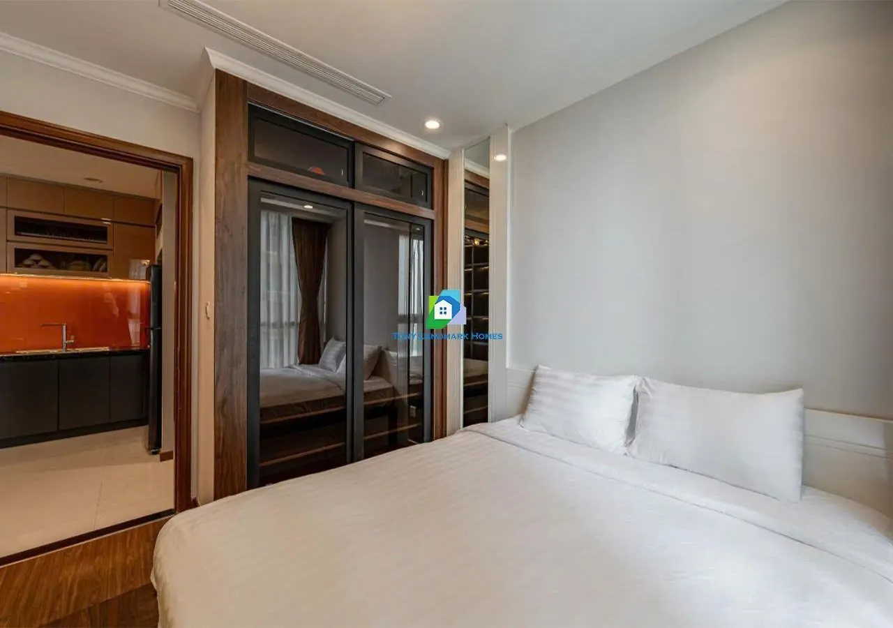 Service Luxury Apartment In Vinhomes Landmark Zone Ho Chi Minh City
